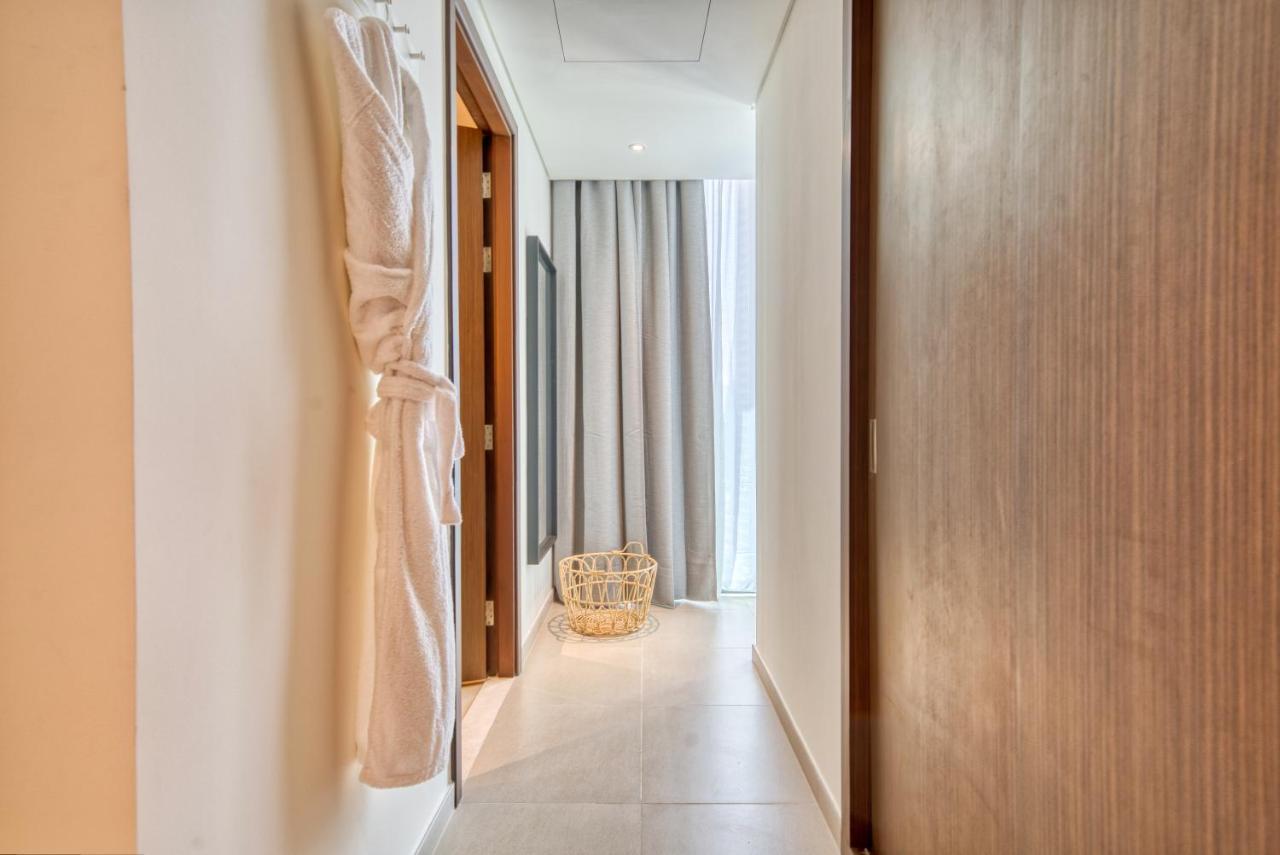 Incredible Views From This Classy Apt With Terrace Dubai Exterior foto