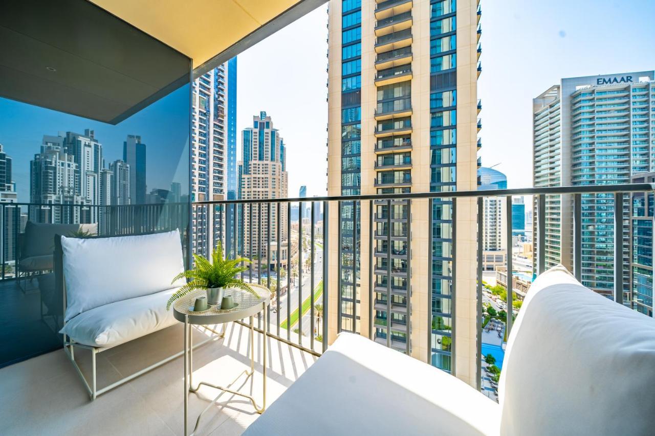 Incredible Views From This Classy Apt With Terrace Dubai Exterior foto
